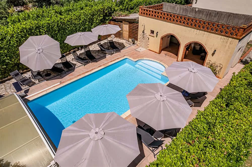Hotel, restaurant et piscine pour un séjour sur Anduze dans les Cévennes